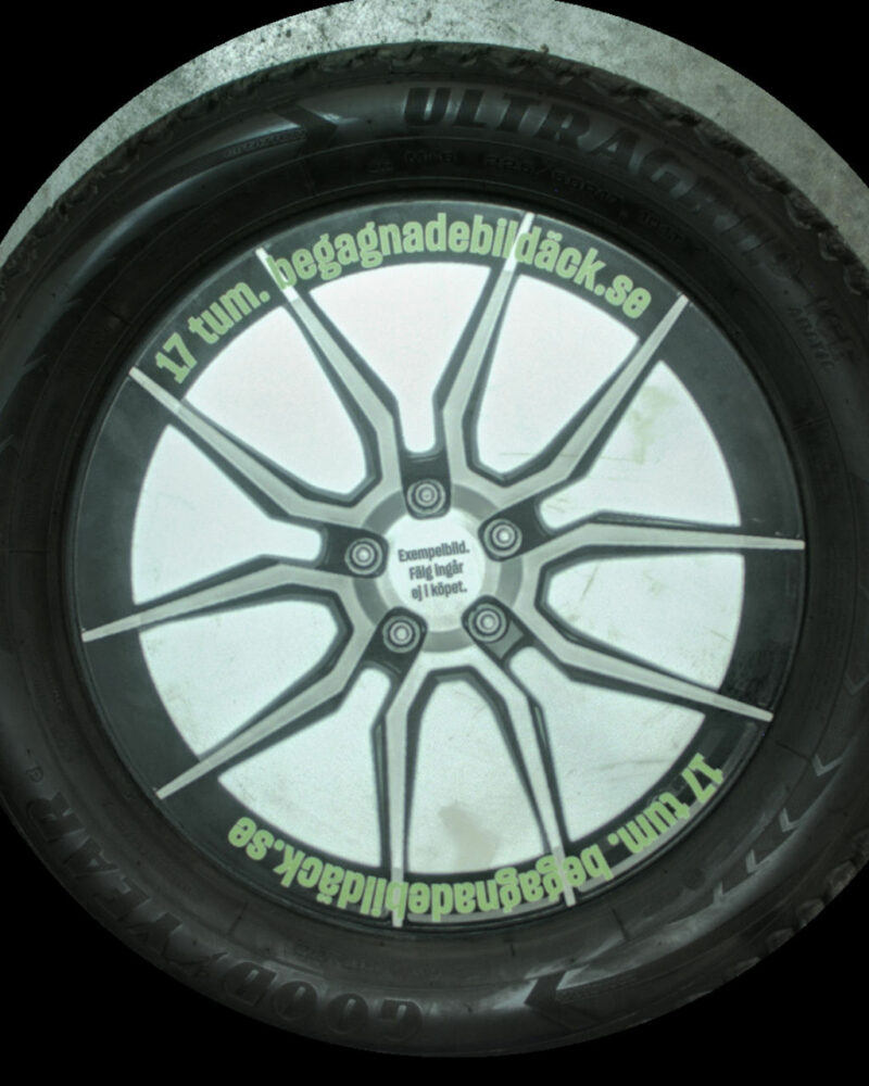 Goodyear Ultragripice 225/55R17 ( 1 st )