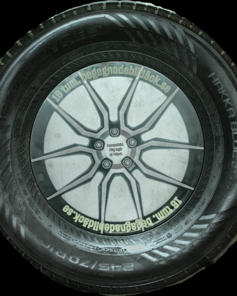 NYBEG Nokian Hakkablue2 245/70R16 ( 4 st )