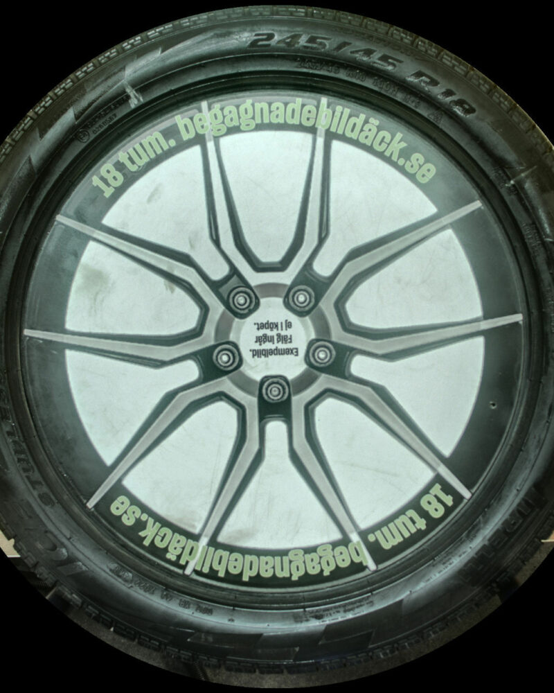 Pirelli Icezero FR 245/45R18 ( 1 st )