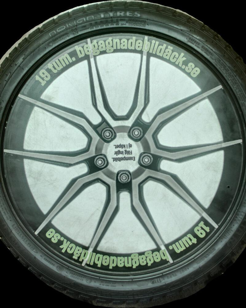 NYBEG Nokian HkplR3 235/40R19 ( 1 st )