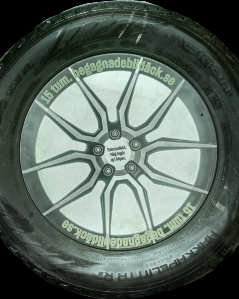 Nokian HkplR2 195/65R15 ( 4 st )