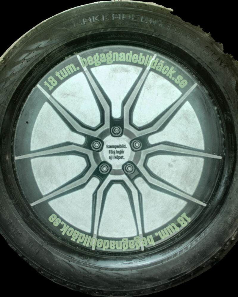 Nokian HkplR3 235/55R18 ( 1 st )