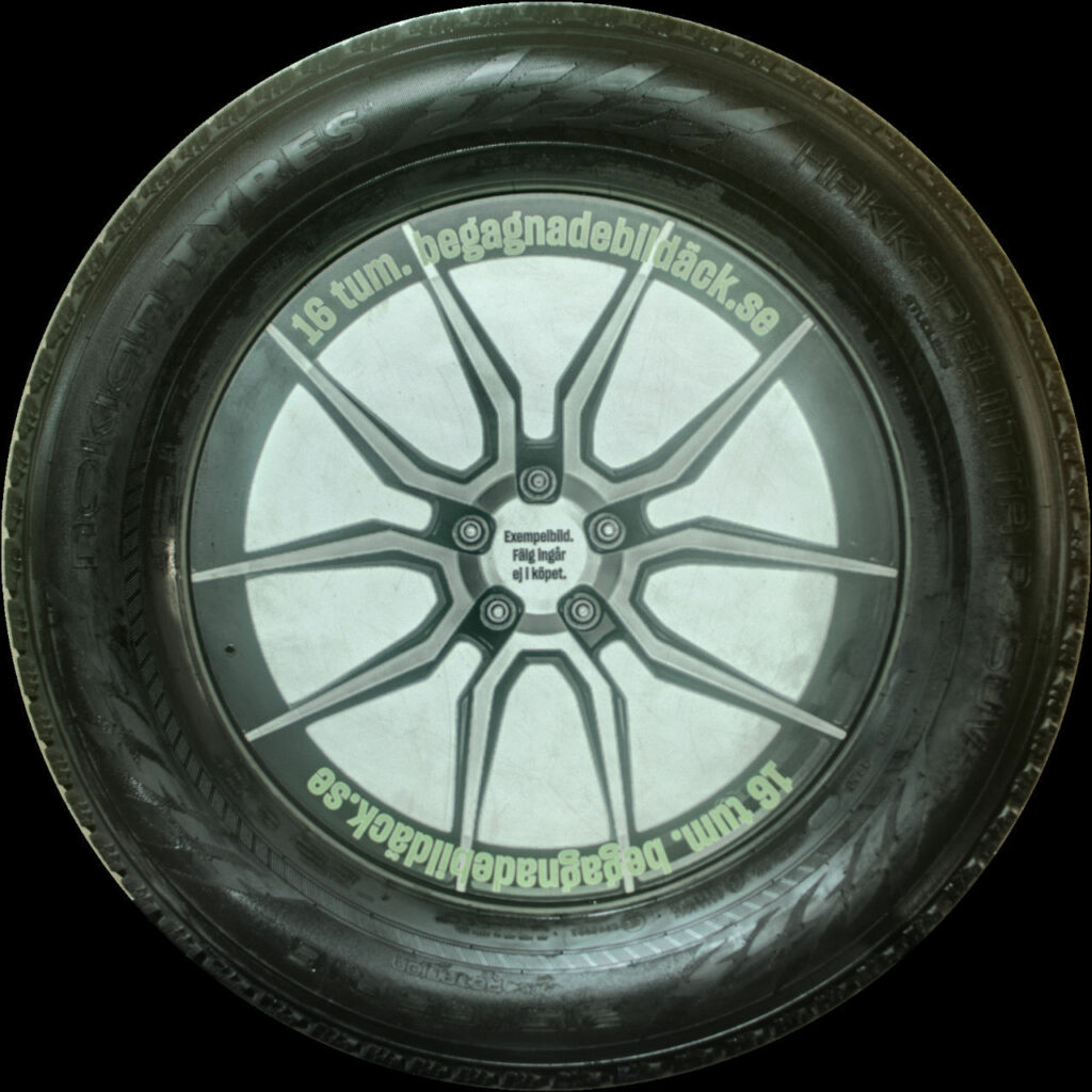 Nokian HkplR3 215/65R16 ( 1 st )