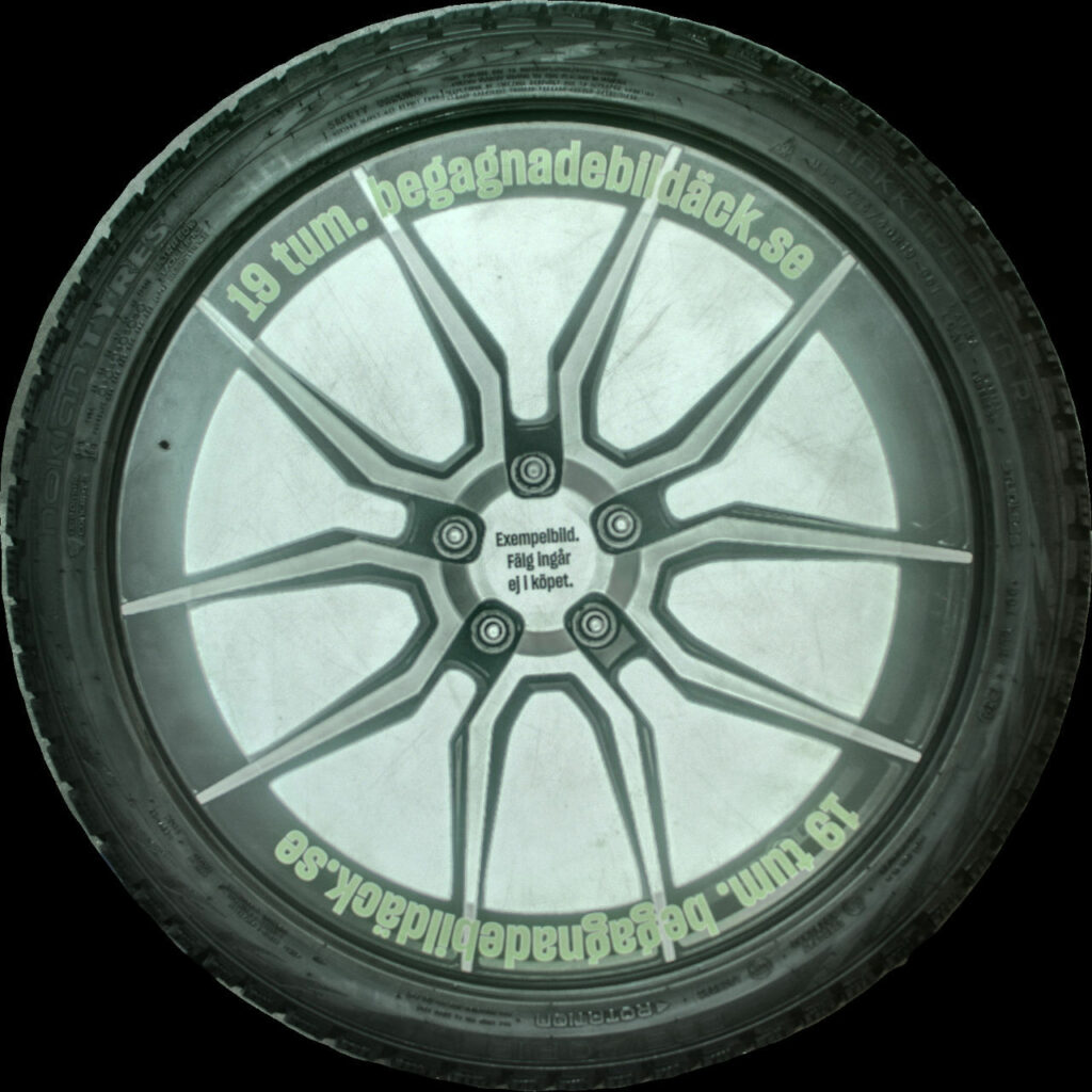 Nokian HkplR3 235/40R19 ( 4 st )