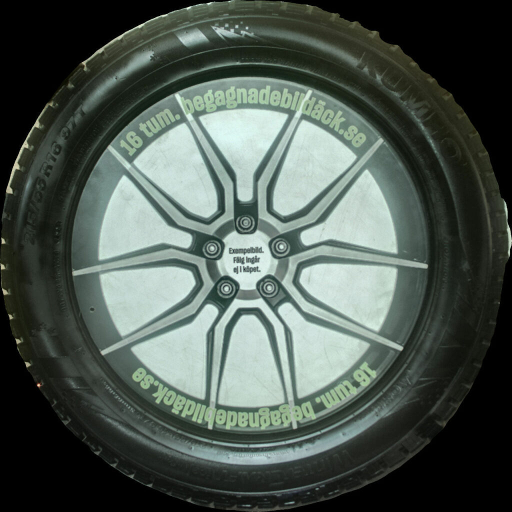 Kumho Wi31 215/55R16 ( 2 st )