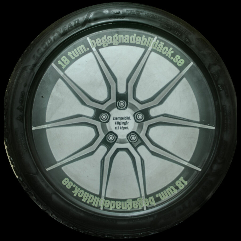 Goodyear UGice3 235/45R18  ( 2 st )