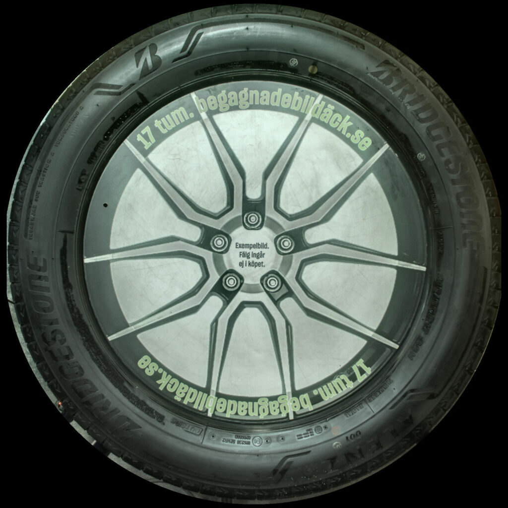 Bridgestone A001 215/60R17 ( 2 st )