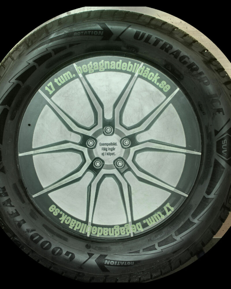 Goodyear UGice 215/65R17 ( 1 st )