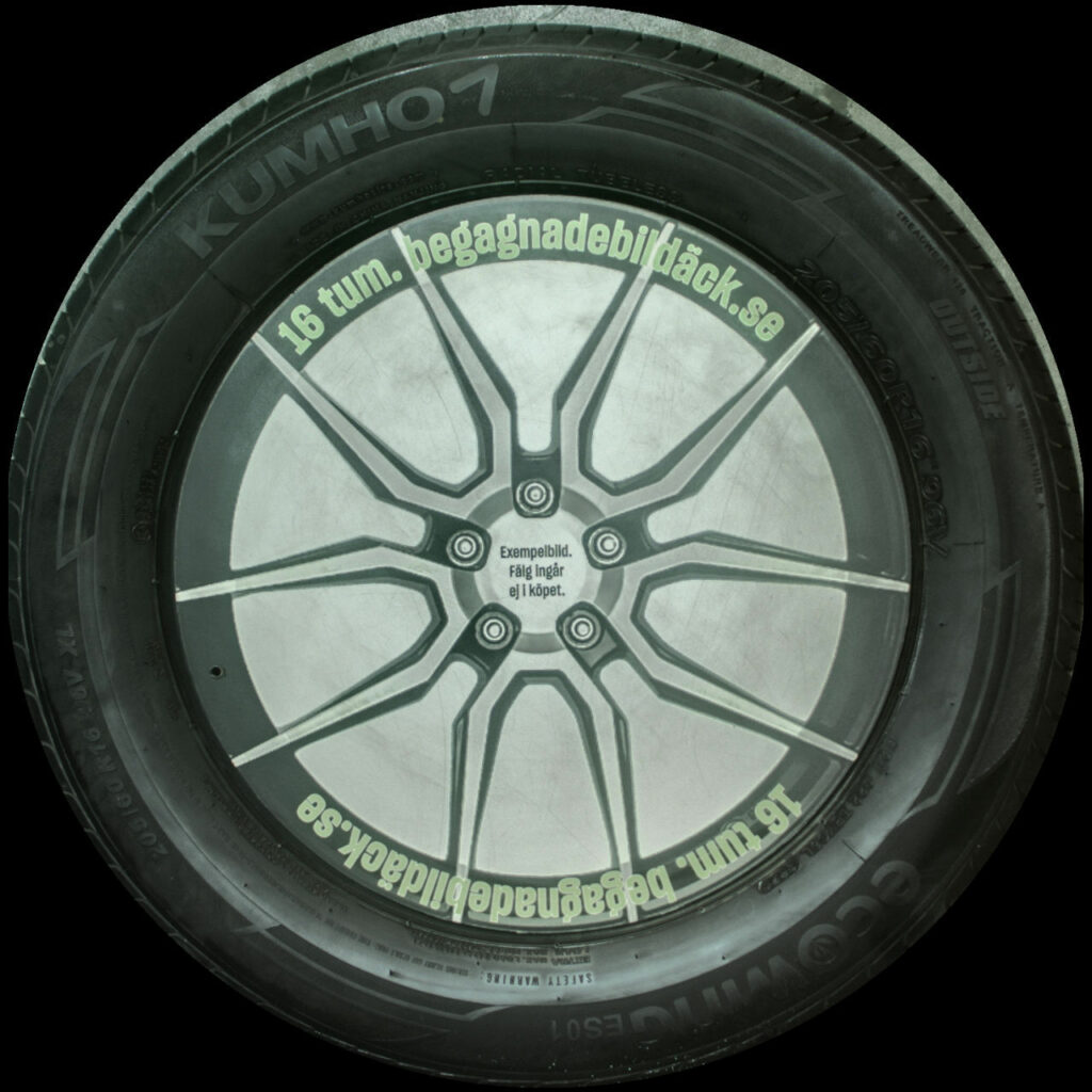 Kumho ES01 205/60R16 ( 4 st )