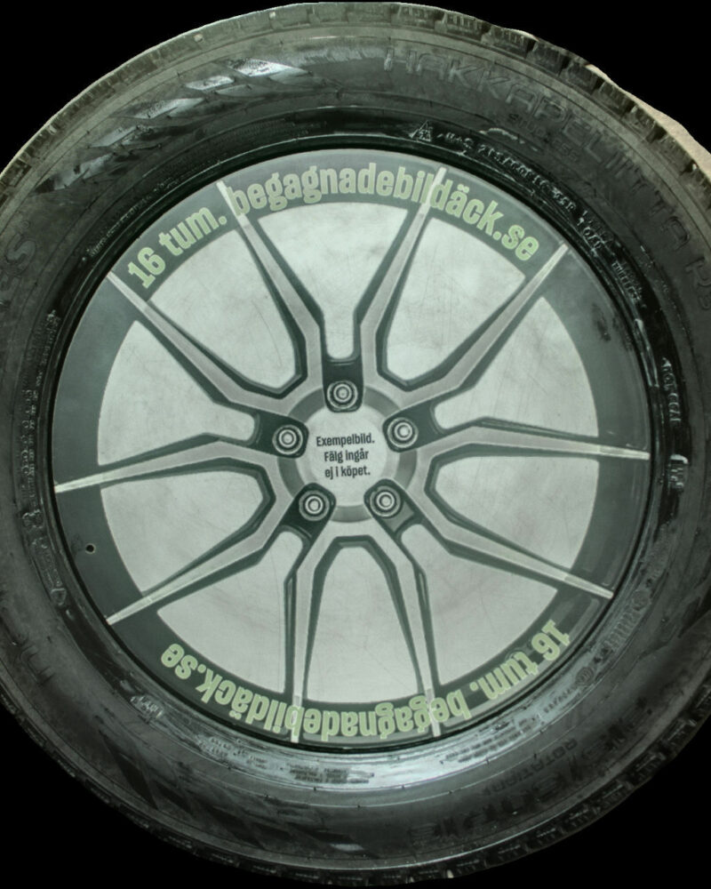 Nokian HkplR3 215/60R16 ( 1 st )