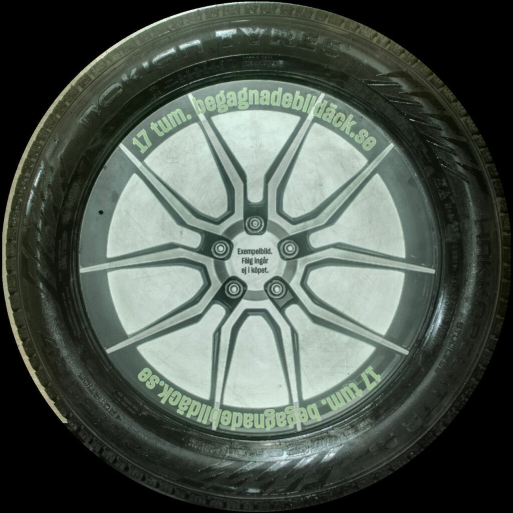 Nokian HkplR5 225/55R17 ( 1 st )