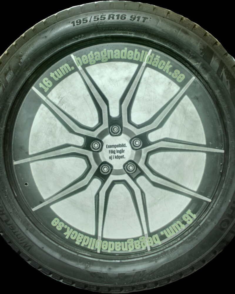 Kumho Wi31 195/55R16 ( 2 st )