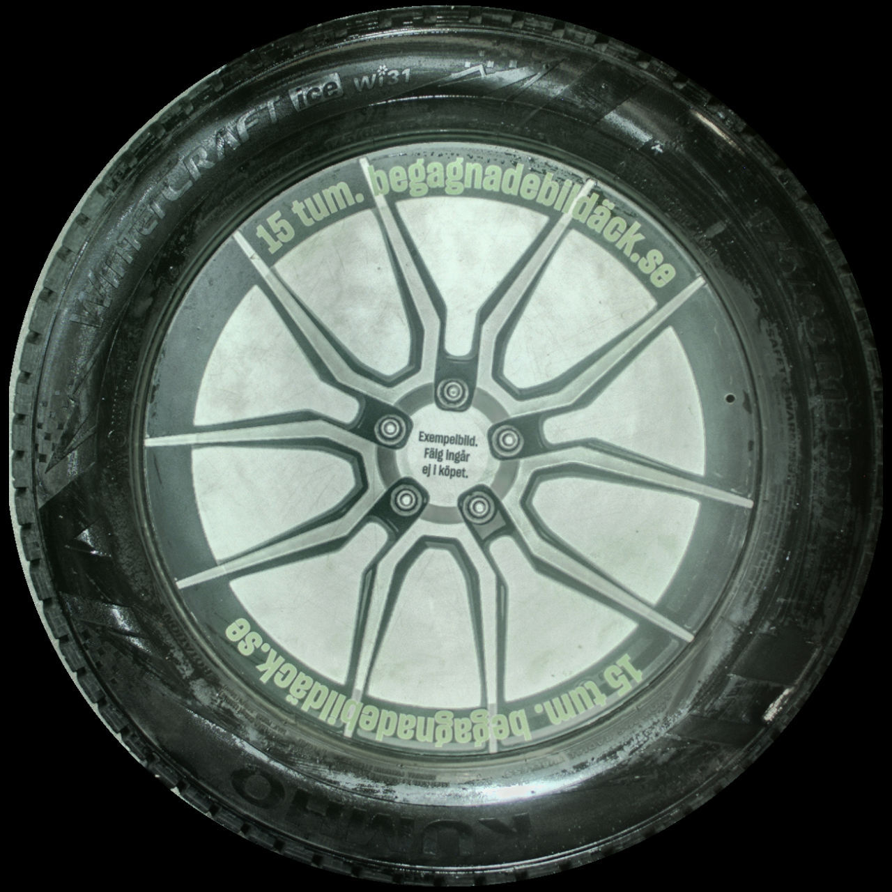 Kumho Wi31 175/65R15 ( 4 st )