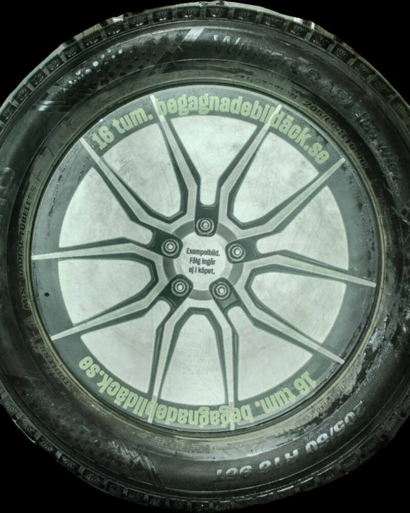 Kumho Wi51 205/60R16 ( 4 st )