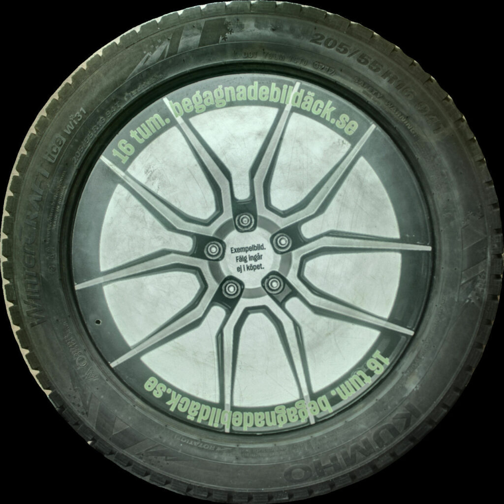 Kumho Wi31 205/55R16 ( 2 st )