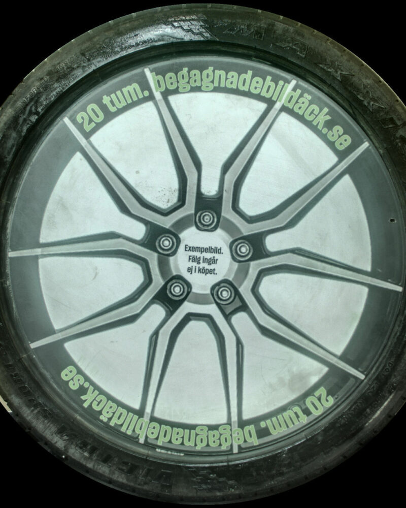 Maxxis Victra Sport 5 245/40ZR20 ( 1 st )