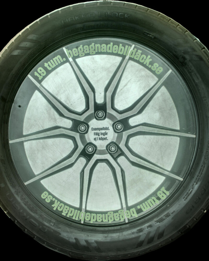 Nokian HakkaBlack2  255/50R19 ( 1 st )