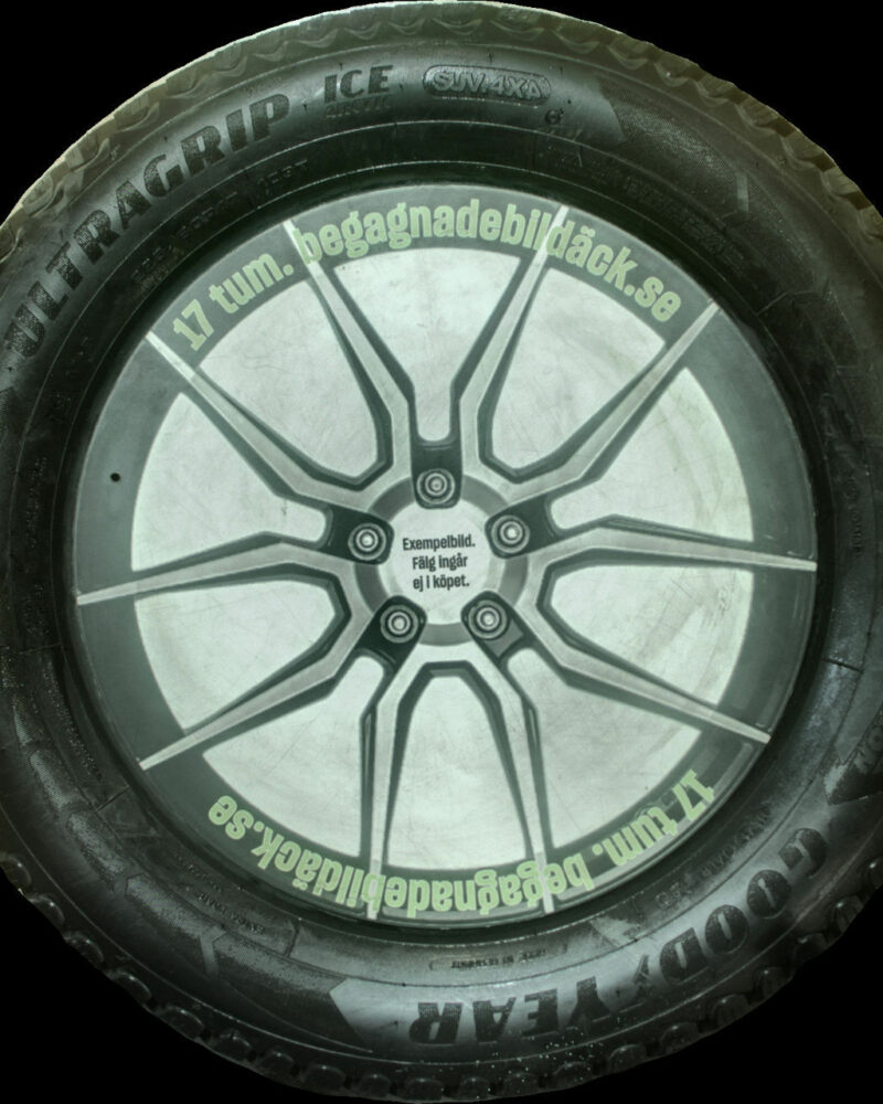 NYBEG Goodyear UGice A 225/60R17  ( 1 st )