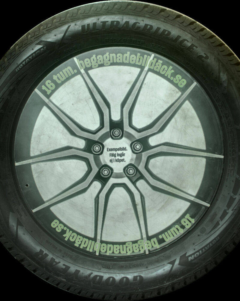 NYBEG Goodyear UGice2 215/55R16 ( 2 st )
