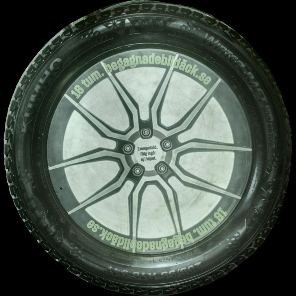 Kumho WI32 205/55R16 ( 4 st )