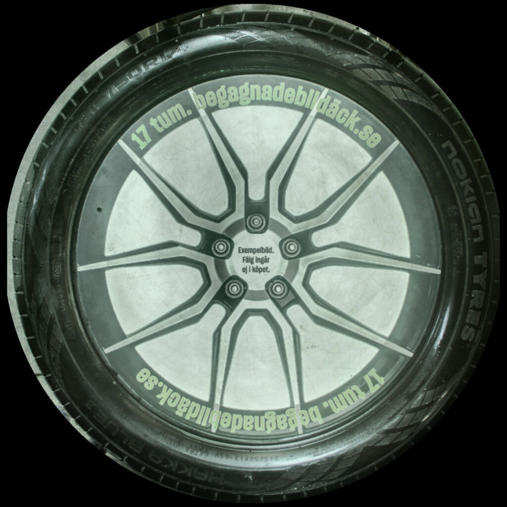 Nokian Hakkablue3 215/50R17 ( 4 st )